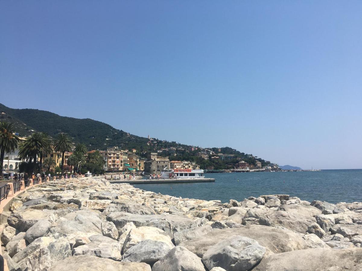 In Centro A Rapallo Exteriör bild